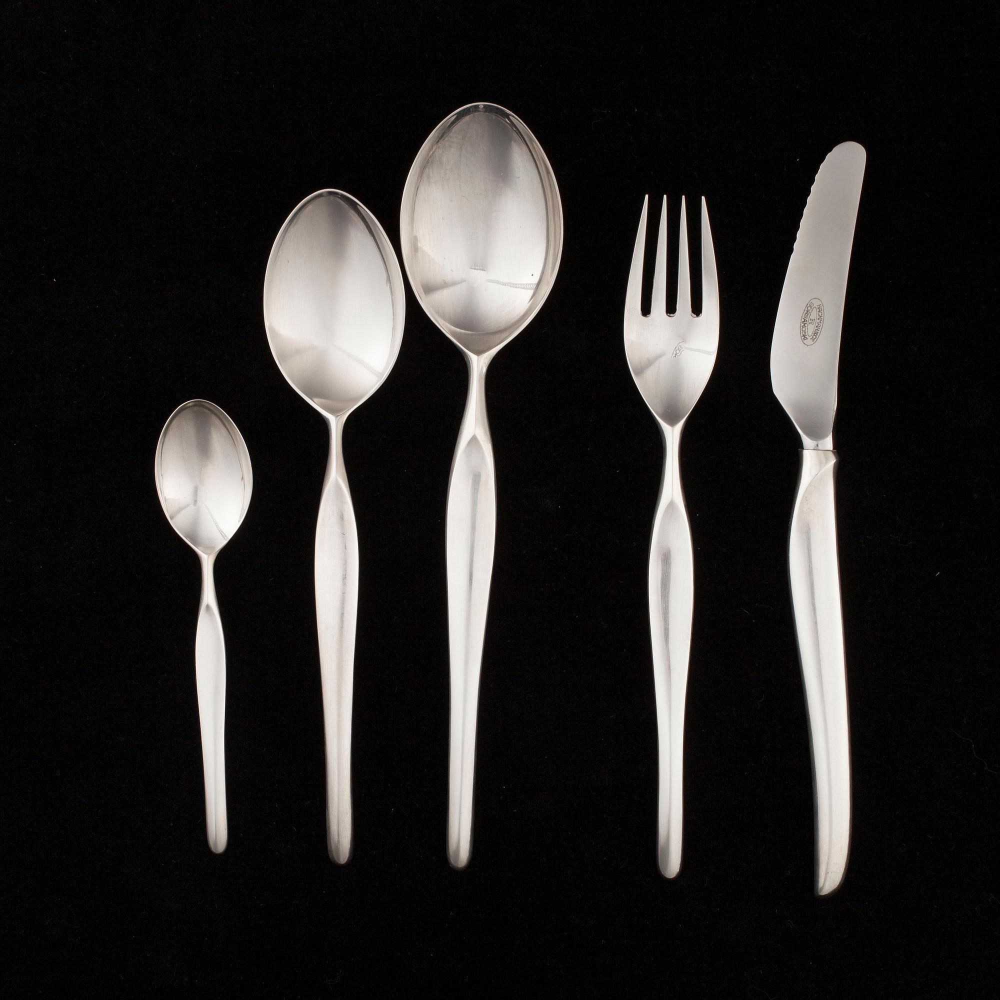 TAPIO WIRKKALA, BESTICKUPPSÄTTNING "Hopeasiipi", 30 delar, silver, Kultakeskus Tavastehus, 1957.