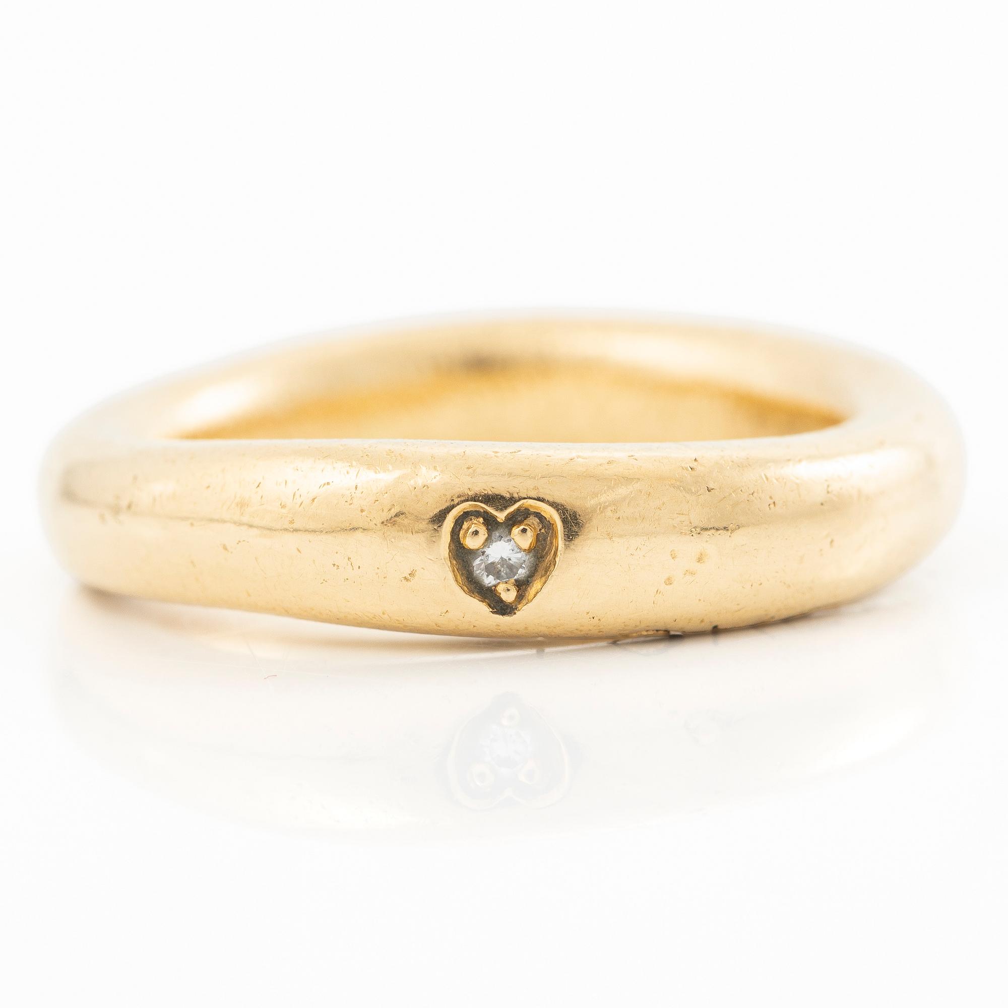 Ole Lynggaard, ring, 18K gold with a brilliant-cut diamond.