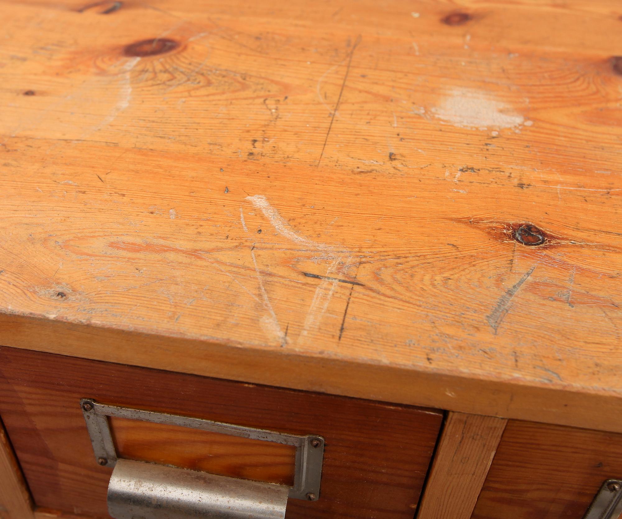 KÖPMANSDISK, 1900-talets första hälft.