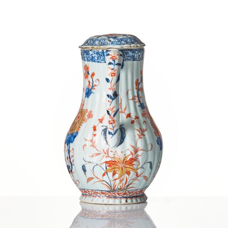 An imari ewer with cover, Qing dynasty, Kangxi (1662-1722).