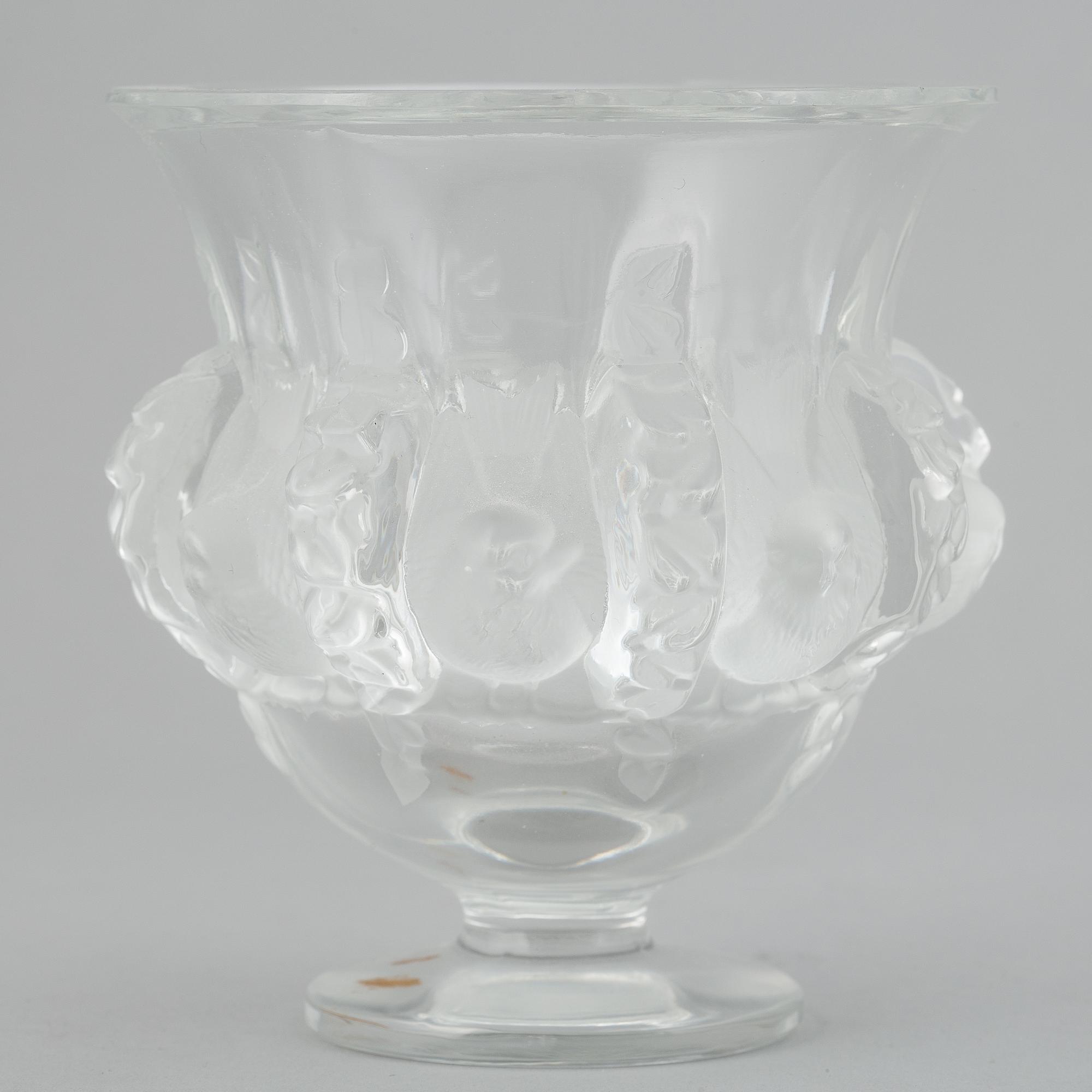 A Lalique glass footed bowl, France.