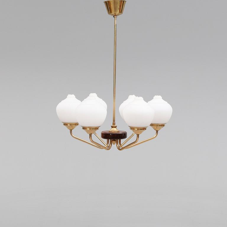 TAKLAMPA, 1900-talets mitt. Höjd 67 cm.