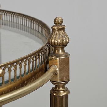 SERVERINGSVAGN, 1900-talets mitt.