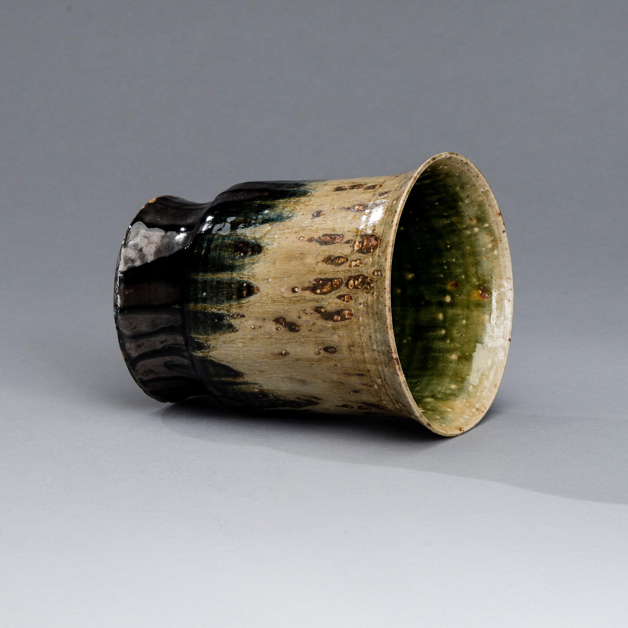 VAS, Signerad LH, Liisa Hallamaa, 1900-talets slut.