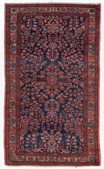 Matta, orientalisk, ca 203 x 119 cm.