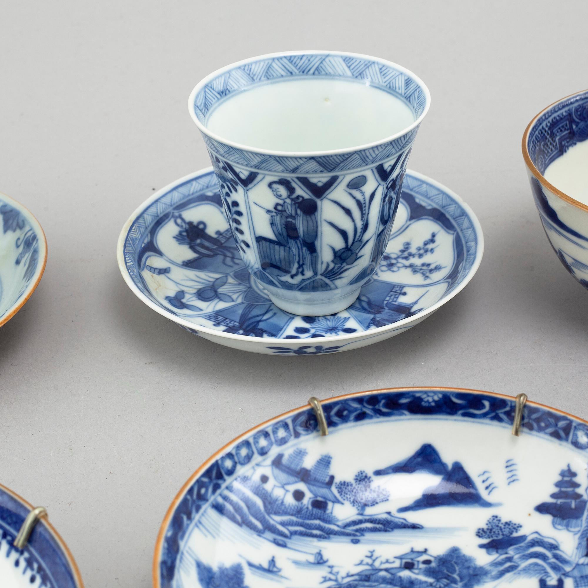 PORCELAIN, 13 pieces, China, 18th/19th century.