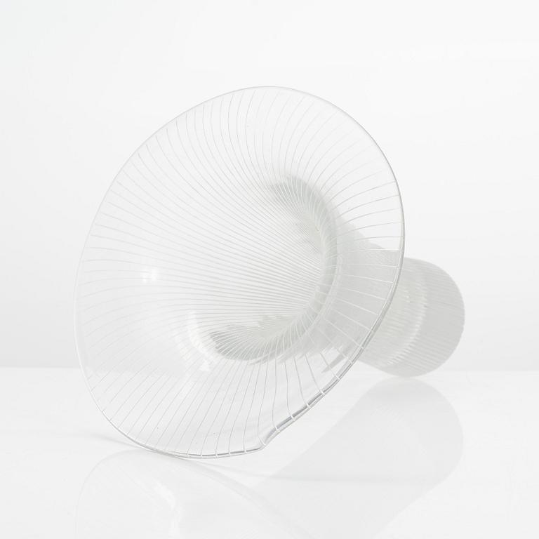 Tapio Wirkkala, maljakko, "Kanttarelli", signeerattu Tapio Wirkkala, Iittala. 1940-luvun loppua.