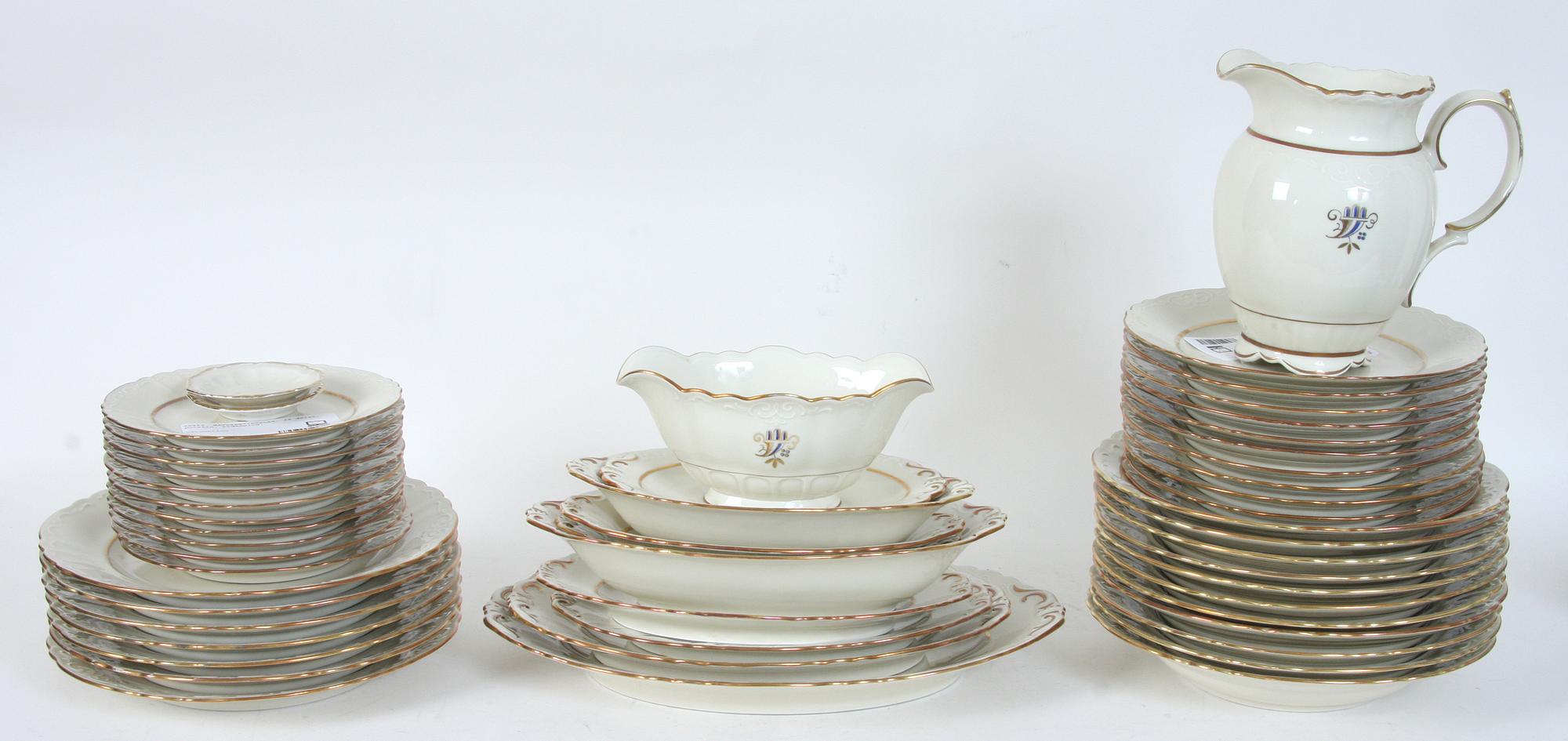 MATSSERVISDELAR, 38 delar, porslin, Lidköping.