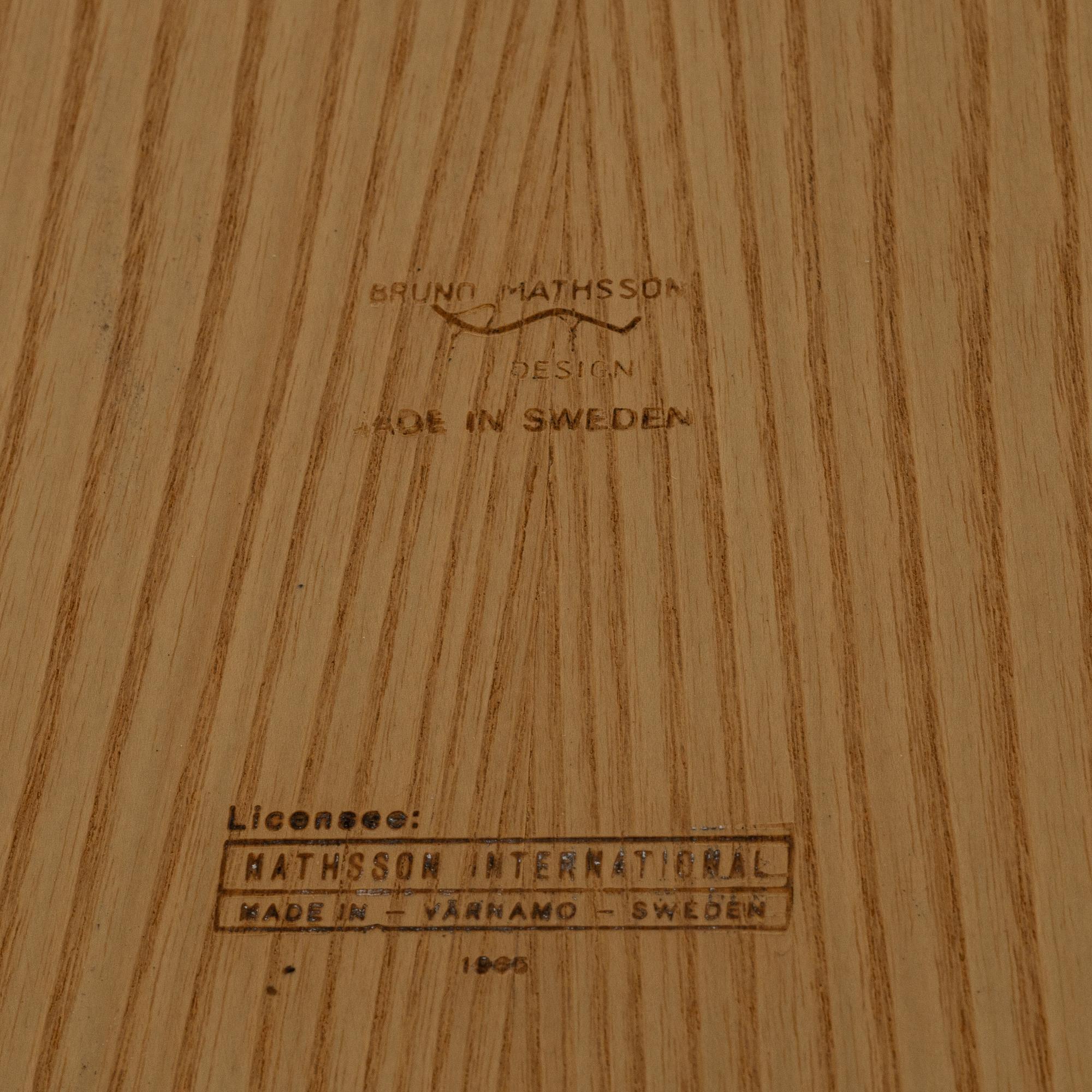 Bruno Mathsson, klaffbord / rullbord, "Berit", Mathsson International, Värnamo, 1965.