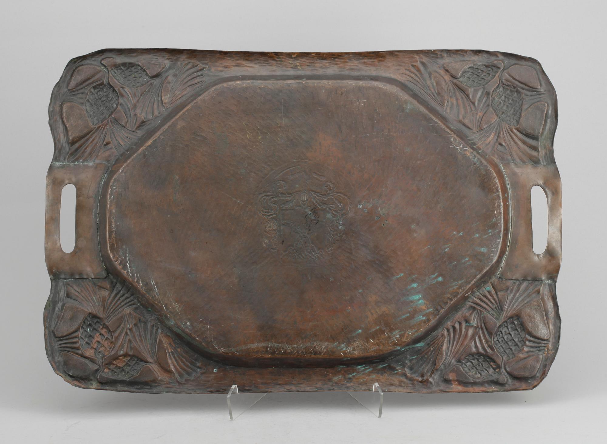 BRICKA, koppar, jugend, 1900-talets början.