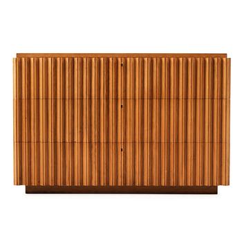 495. An Axel Einar Hjorth oak Swedish Modern chest of drawers, Stockholm ca 1940.