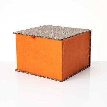 Zhou Guizhen, A brown yixing teapot, China, 1980/90s.