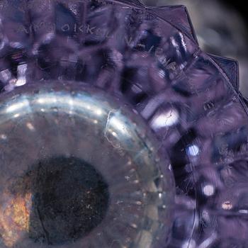 VAS, glas, "Bullerblomster" signerad Aimo Okkolin Riihimäen Lasi Oy.