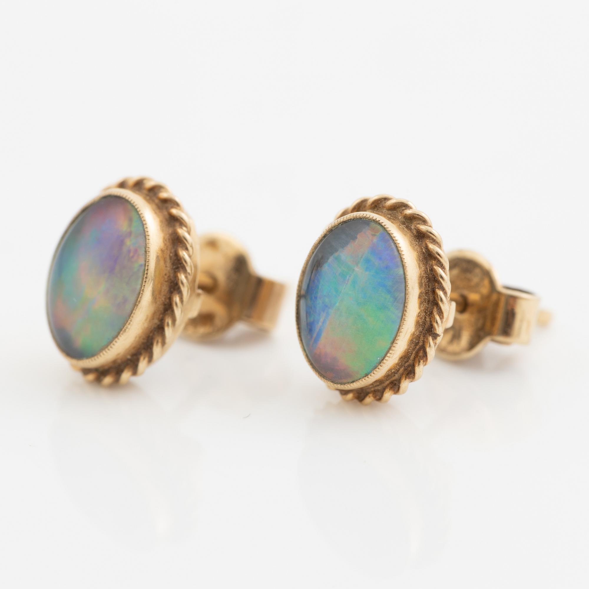 Earrings, a pair, 10K gold with opals.