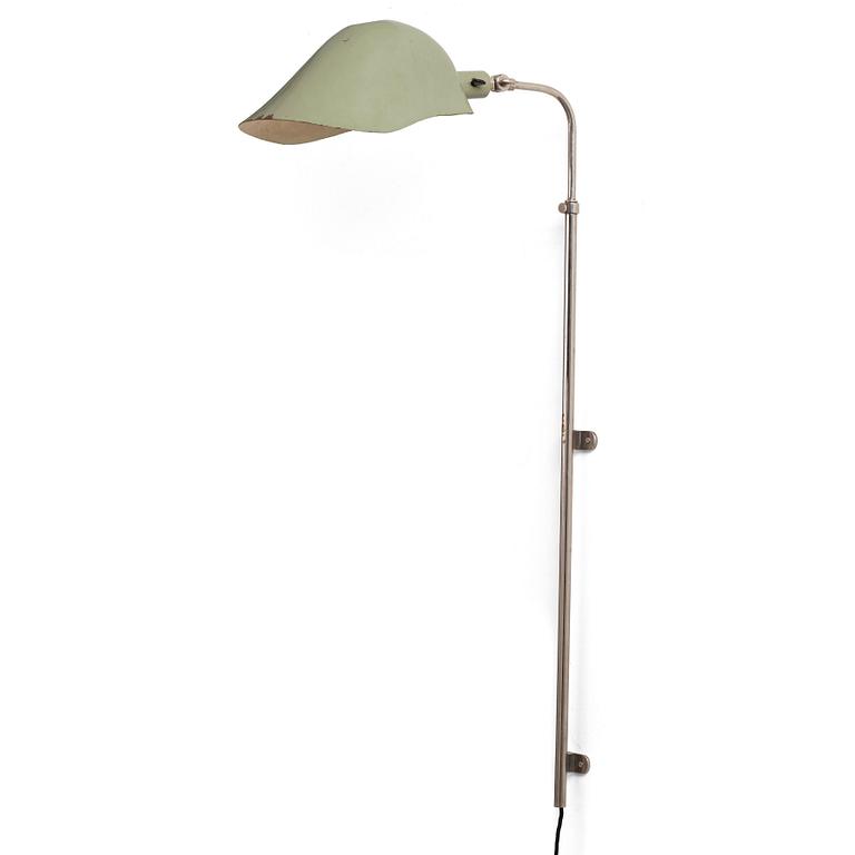 Gunnar Asplund, vägglampa, "Typ 16". Proveniens: Rådhuset i Göteborg 1936. Sannolikt utförd av Arvid Böhlmarks Lampfabrik.