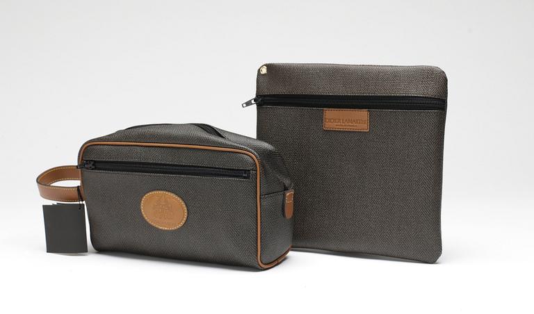 VÄSKUPPSÄTTNING, 7 delar, Didier LaMarthe Paris.