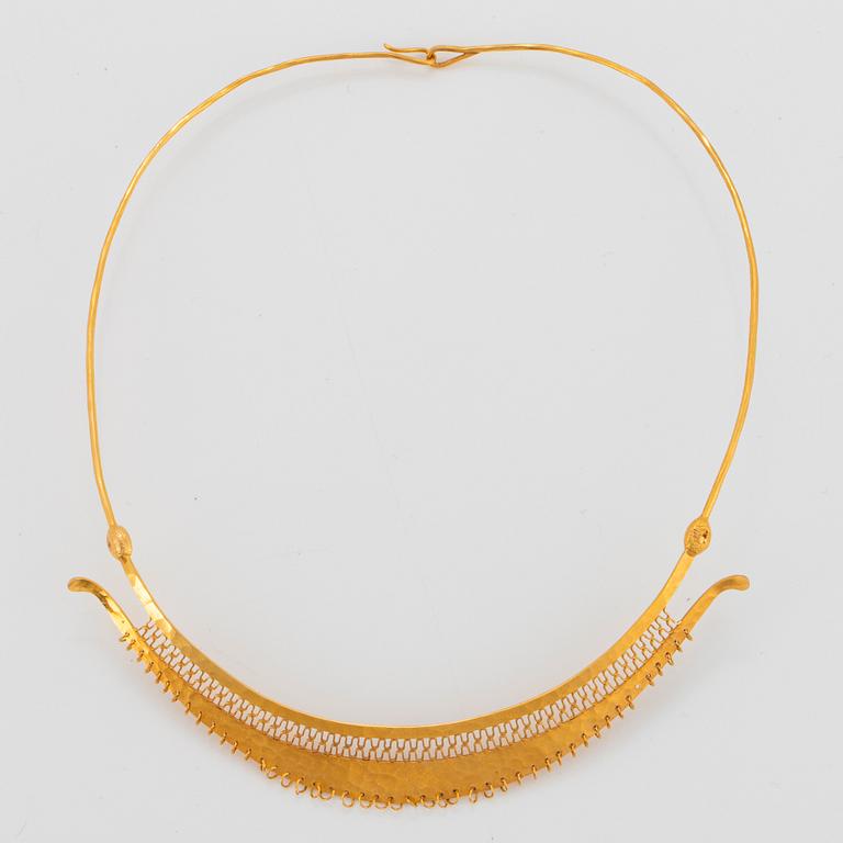 Tapio Wirkkala collier 18K guld.