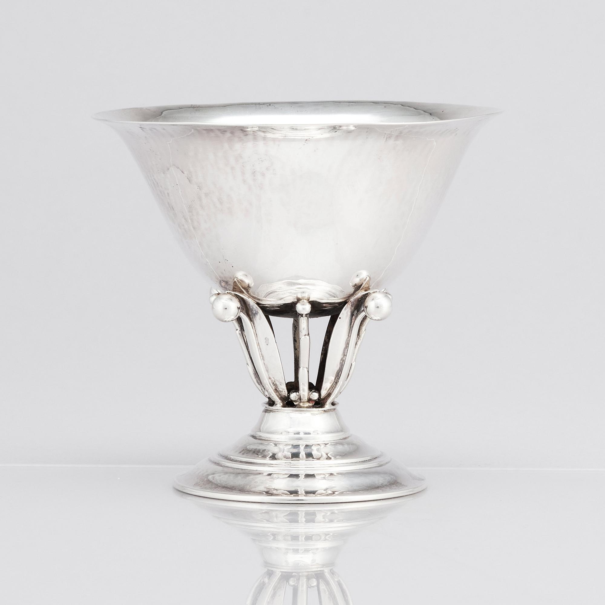Johan Rohde, a sterling silver footed bowl, Georg Jensen, Copenhagen 1933-44, design nr 17A.