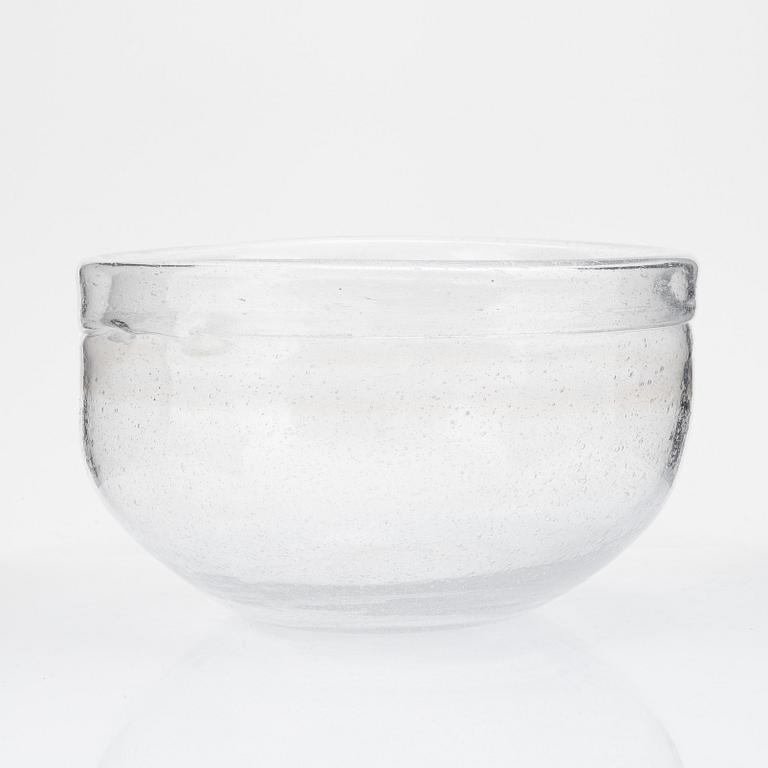 Erik Höglund, a glass bowl, Boda glasbruk, Sweden, 1960's.