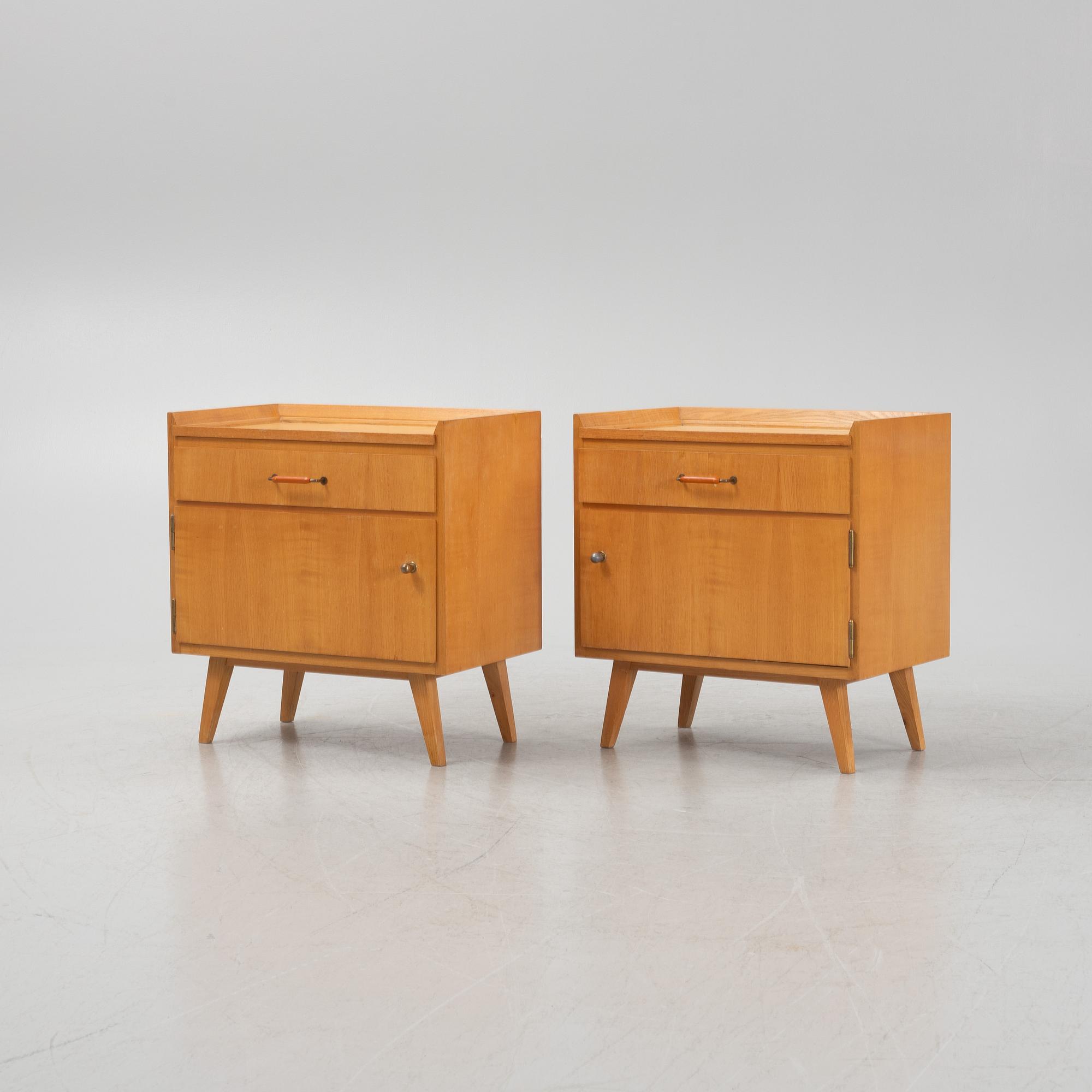 A pair of Swedish Modern bedside tables, 1940's.