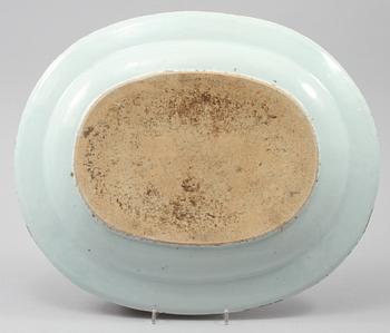 STEKFAT, porslin, Kina, 1700-tal.
