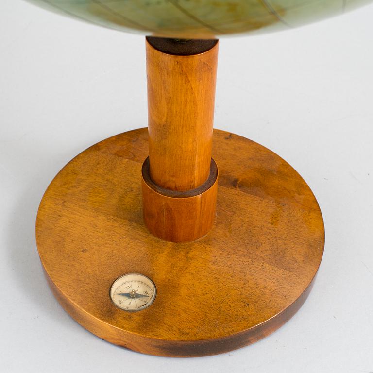 JORDGLOB, Prof. d:r Krauses Handels- och Samfärdsglob, 1900-talets första hälft.