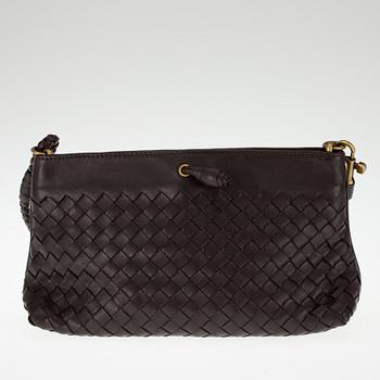 VÄSKA, axelremsväska / wristlet, Bottega Veneta.