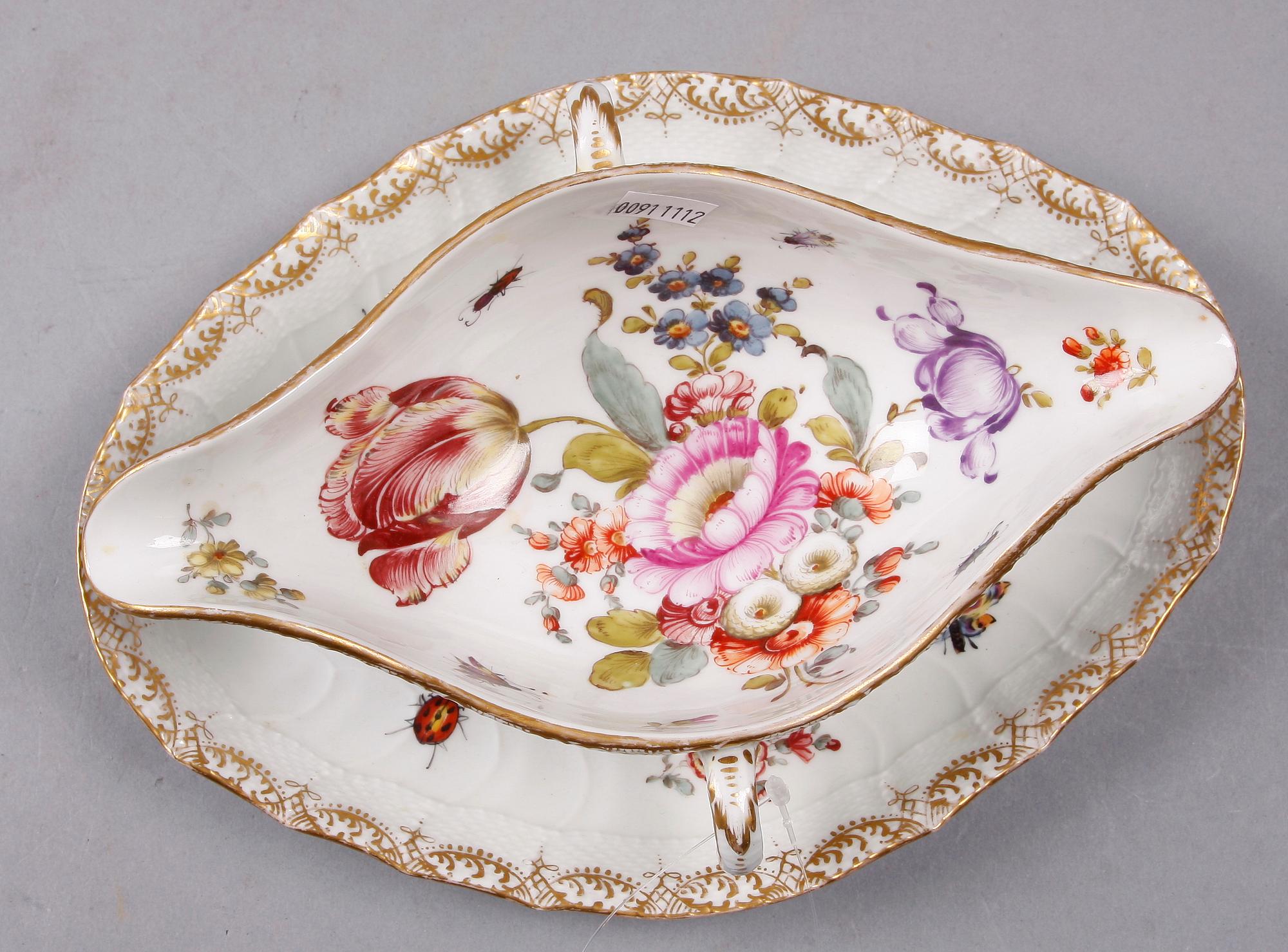 SÅSSKÅL, porslin, rokokostil, Berlin, omkring 1900.