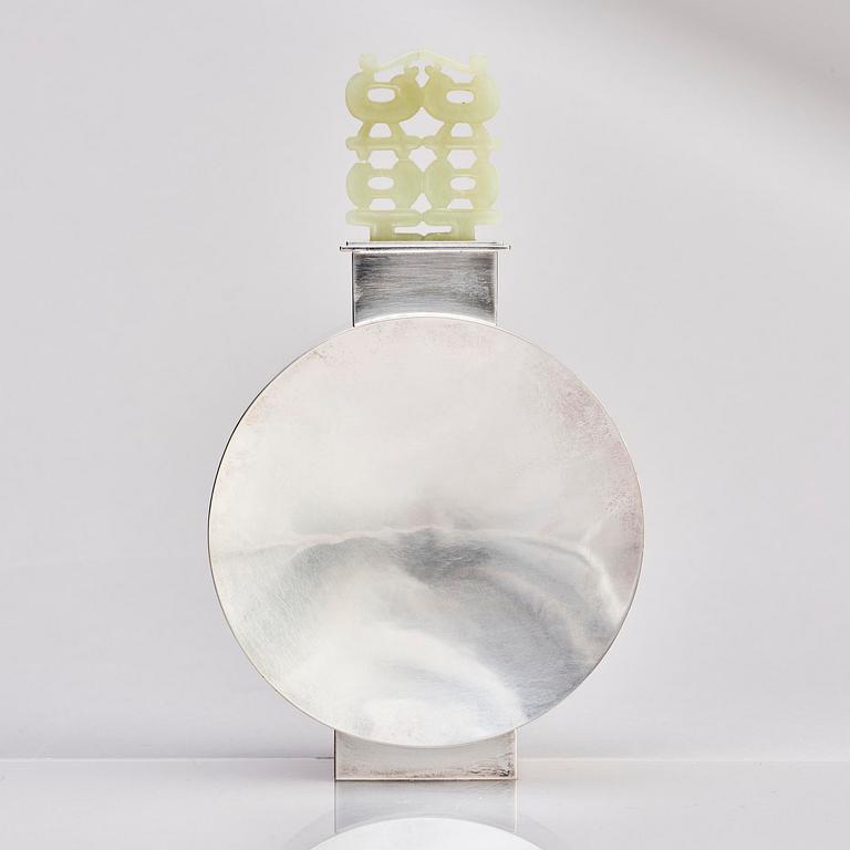 Inga Lagervall Ringbom, a sterling silver and nephrite bottle with lid, Stockholm 1978.