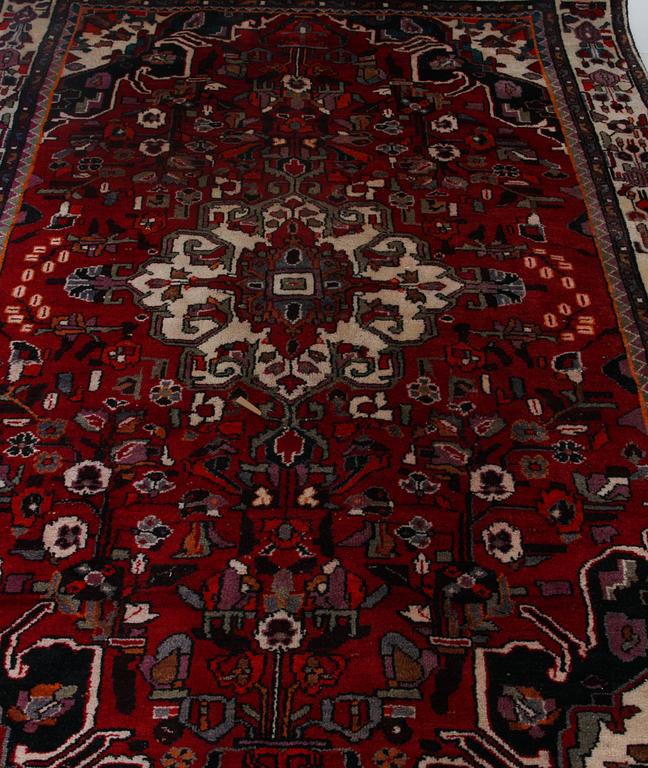 MATTA, orientalisk, ca 280 x 192.