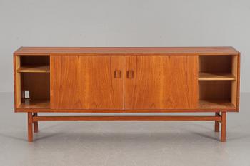 SIDEBOARD, "Arild", Nils Jonsson för Troeds, Bjärnum, 1960-tal.