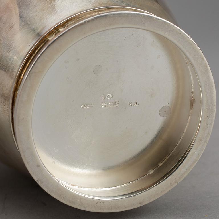 SHAKER, sterling silver, Danmark 1900-tal okänd mästare HR. Vikt 668 gr.