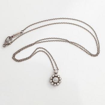 Tiffany & Co, kaulakoru, platinaa ja  briljanttihiottuja timantteja.