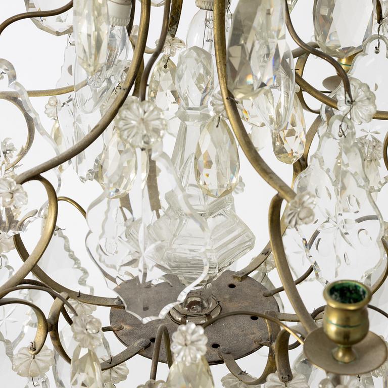 Ljuskrona, rokokostil, 1900-talets första hälft.