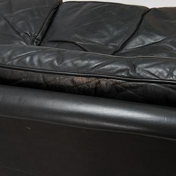 Ben af Schultén, a 1970's  B590, 'Big Ben' sofa for Artek.