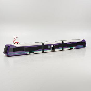 An end of the 20th century display model train.