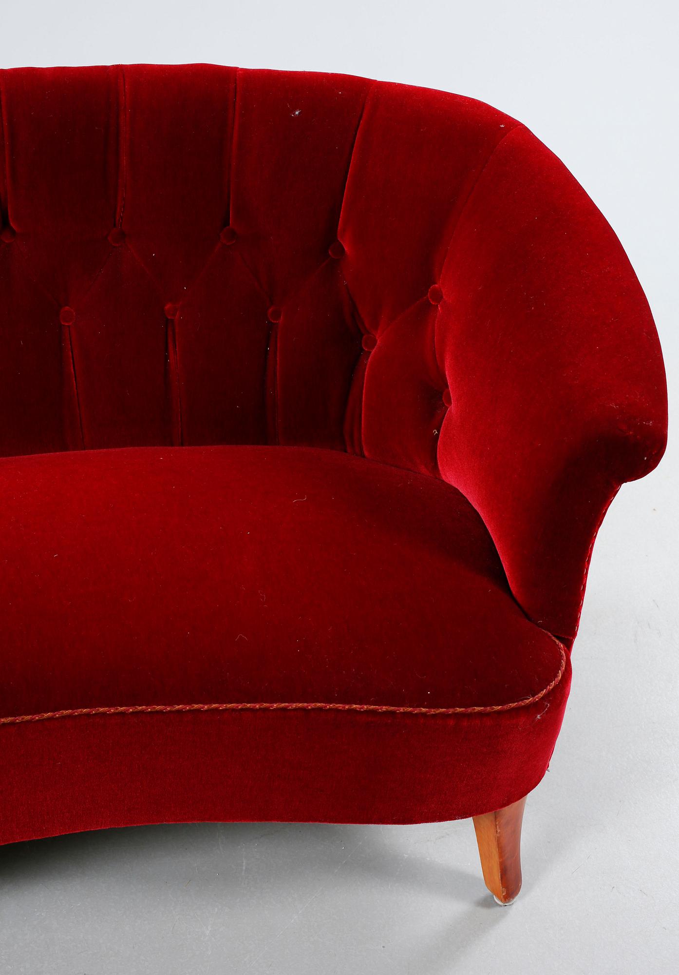 A mid 20th century sofa.