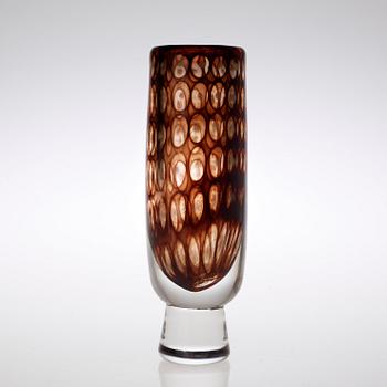 A Vicke Lindstrand glass vase, Kosta.