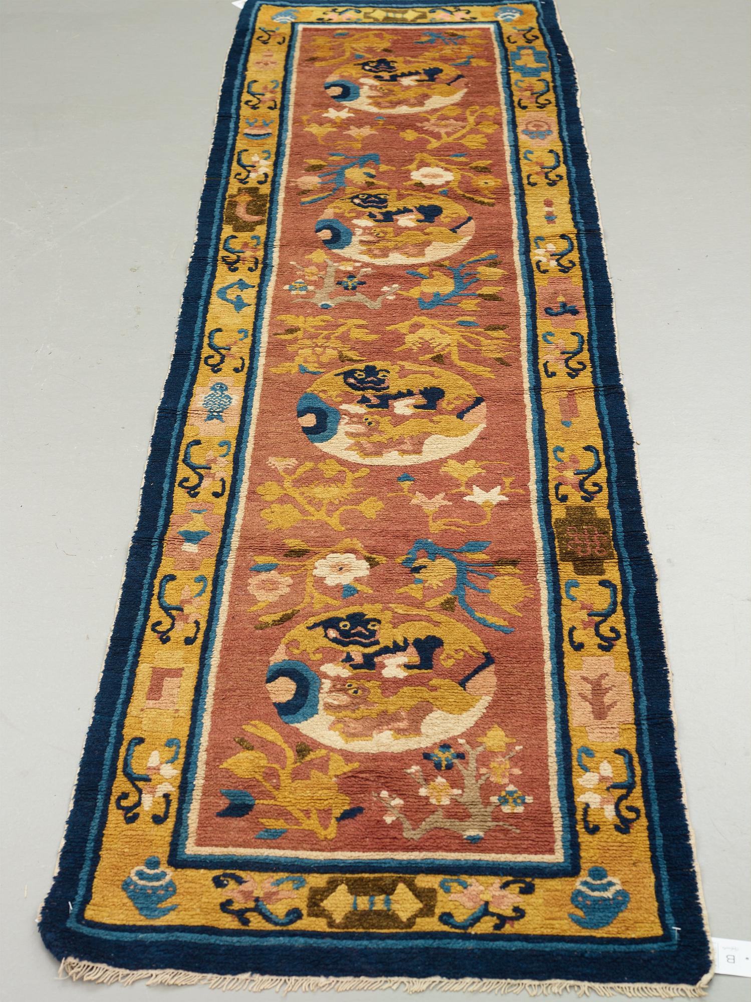 GALLERIMATTA, antik/semiantik Ningxia, Kina, ca 284 x 74 cm.