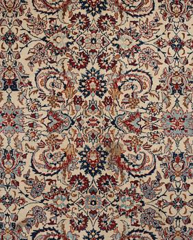 MATTO, semi-antique/Old Nain Tuteshk, part silk, ca  228 x 150 cm.