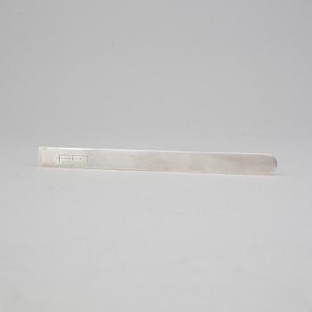 A Wiwen Nilsson sterlingsilver letter knife, Lund 1973. Weight 50 grams.