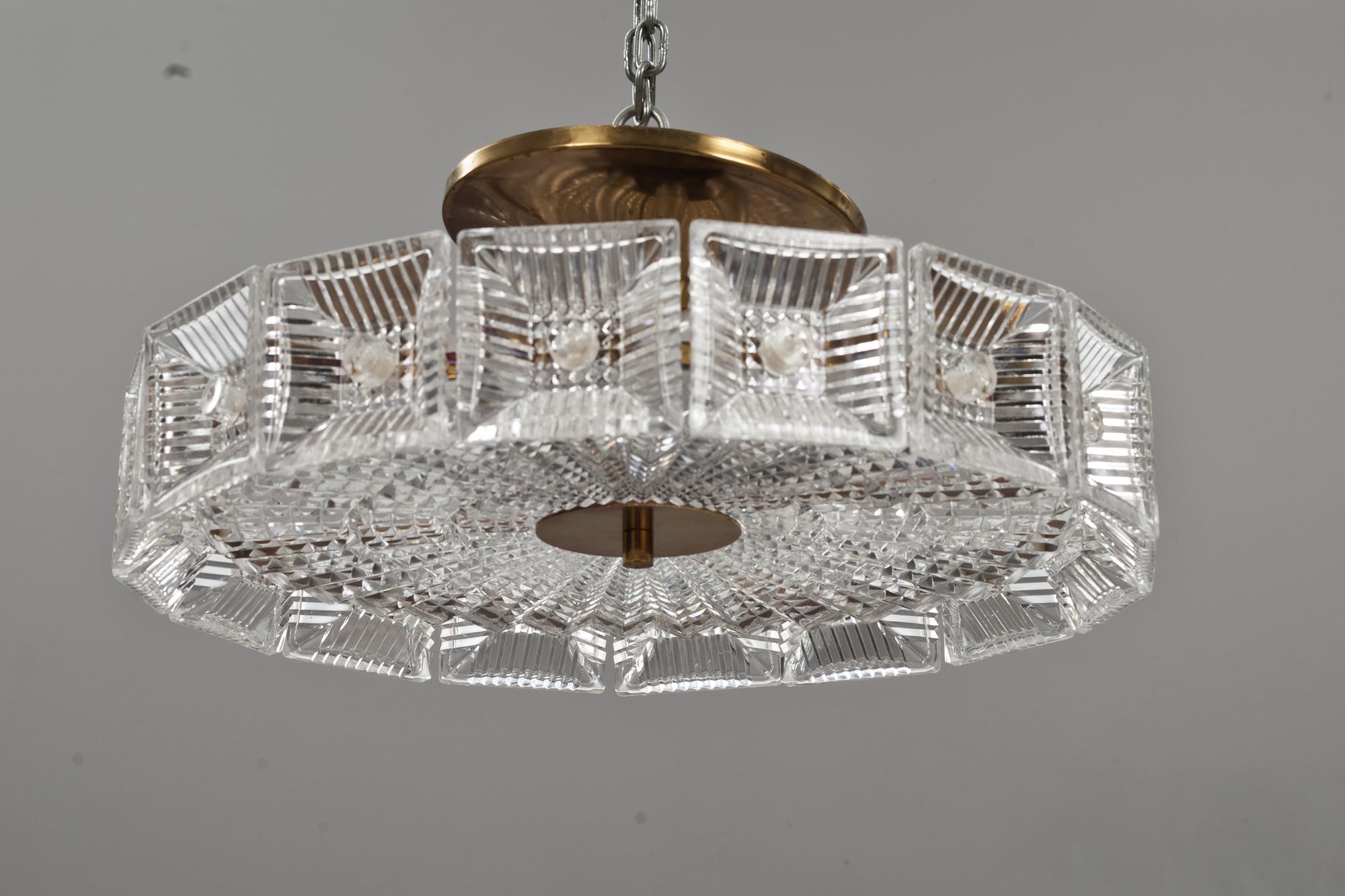 TAKLAMPA, glas. Etikettsmärk; Orrefors, design Carl Fagerlund.