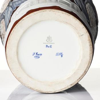 Fanny Garde, an Art Nouveau porcelain lidded vase model 1204/8, Bing & Grøndahl, Denmark.