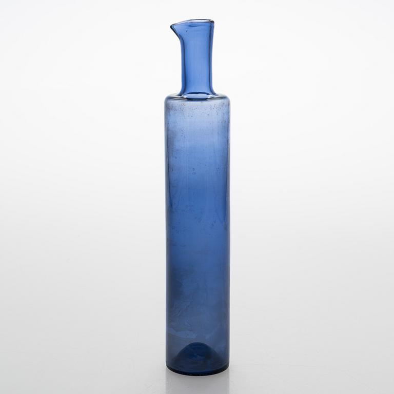 Nanny Still, flaska, signerad Riihimäen Lasi O.Y Nanny Still.