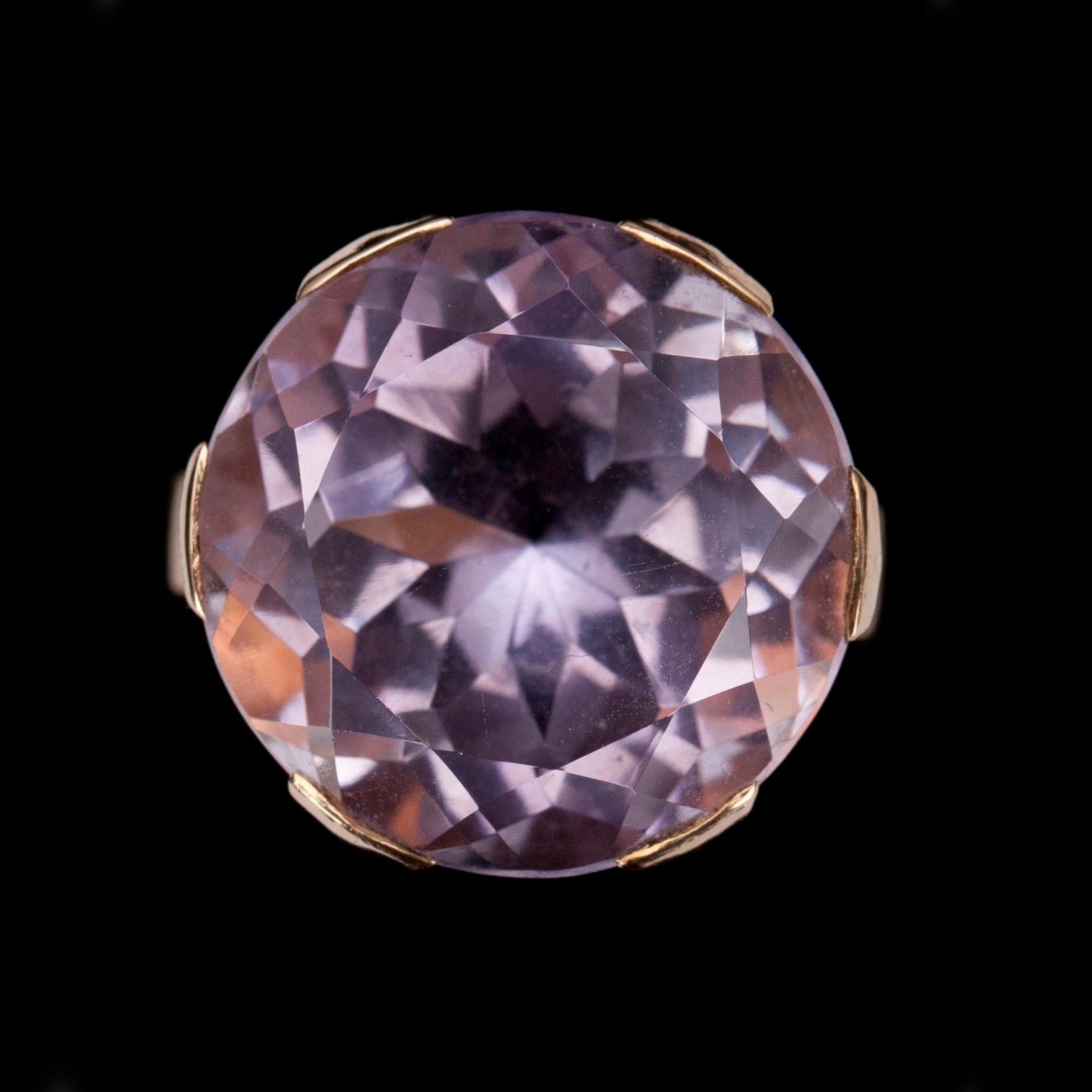 RING, guld 14K, fasettslipad ametist, Korutuote Heinola 1968.