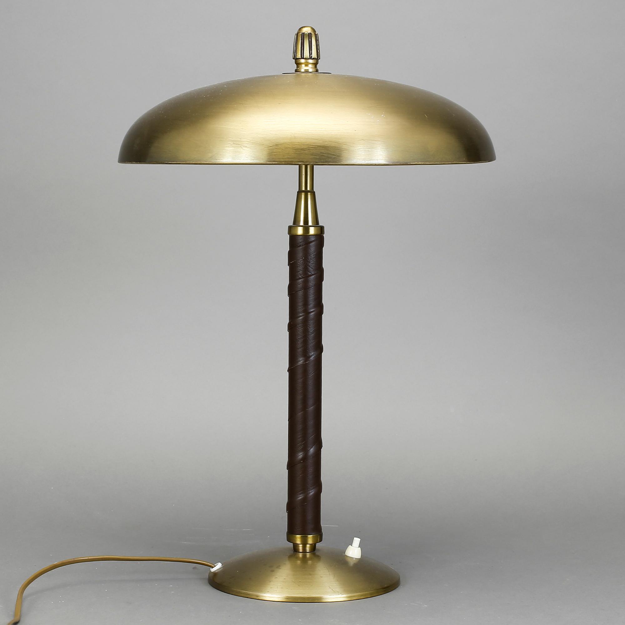BORDSLAMPA, Einar Bäckström, Malmö, 1940-/50-tal.