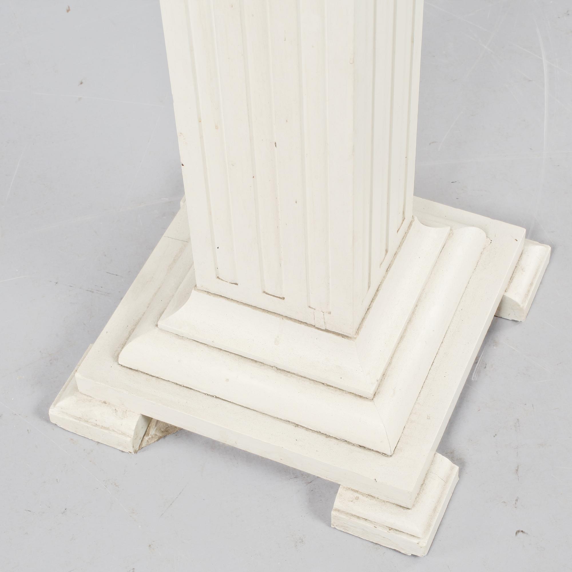 PIEDESTAL, 1900-tal.