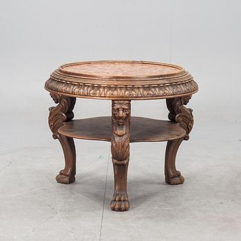 BORD, nyrenässansstil, 1900-talets första hälft.