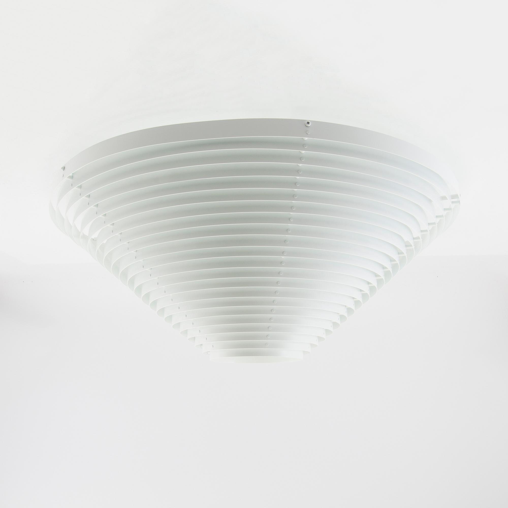 Alvar Aalto, ceiling lamp/plafond A622A Artek Finland, designed in 1953.