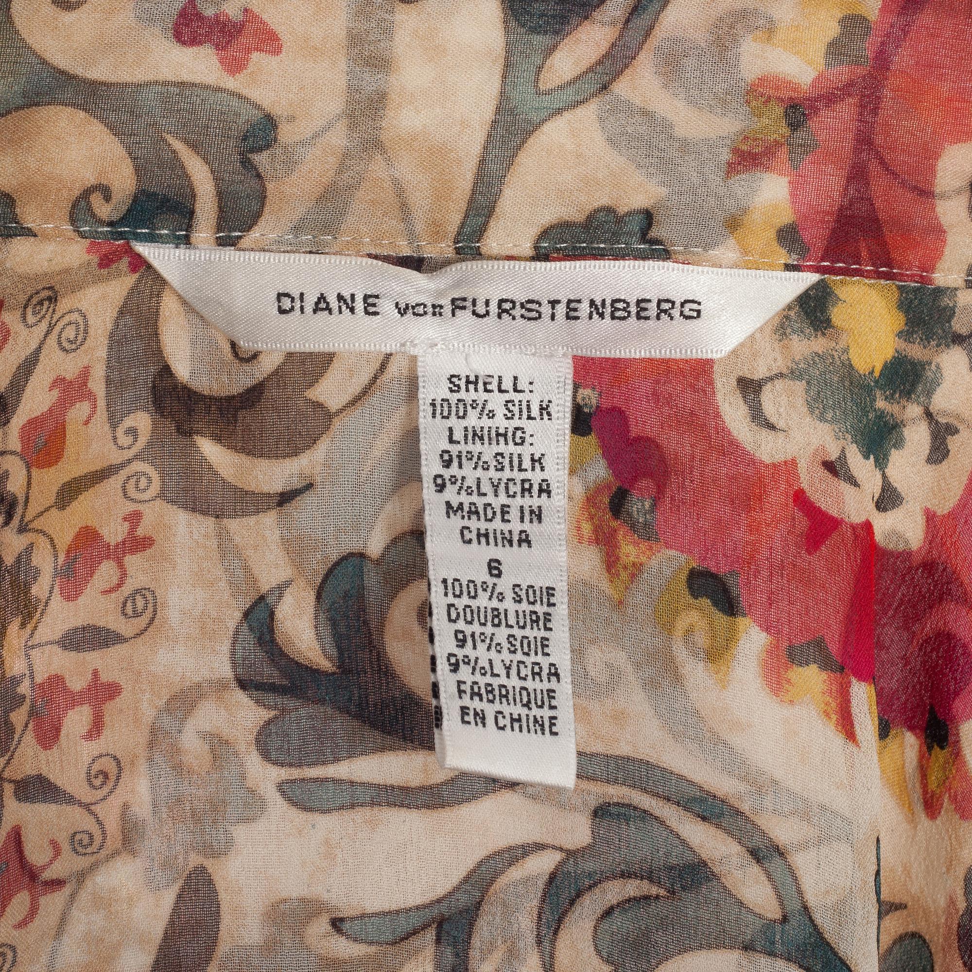 KLÄNNINGAR, 2st, Diane Von Furstenberg samt Etro Milano.